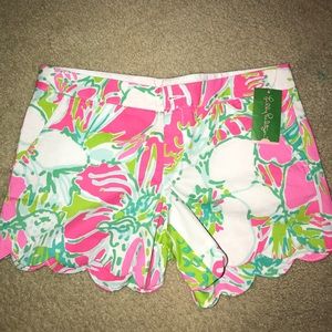 Lilly Pulitzer Buttercup-Short shorts
